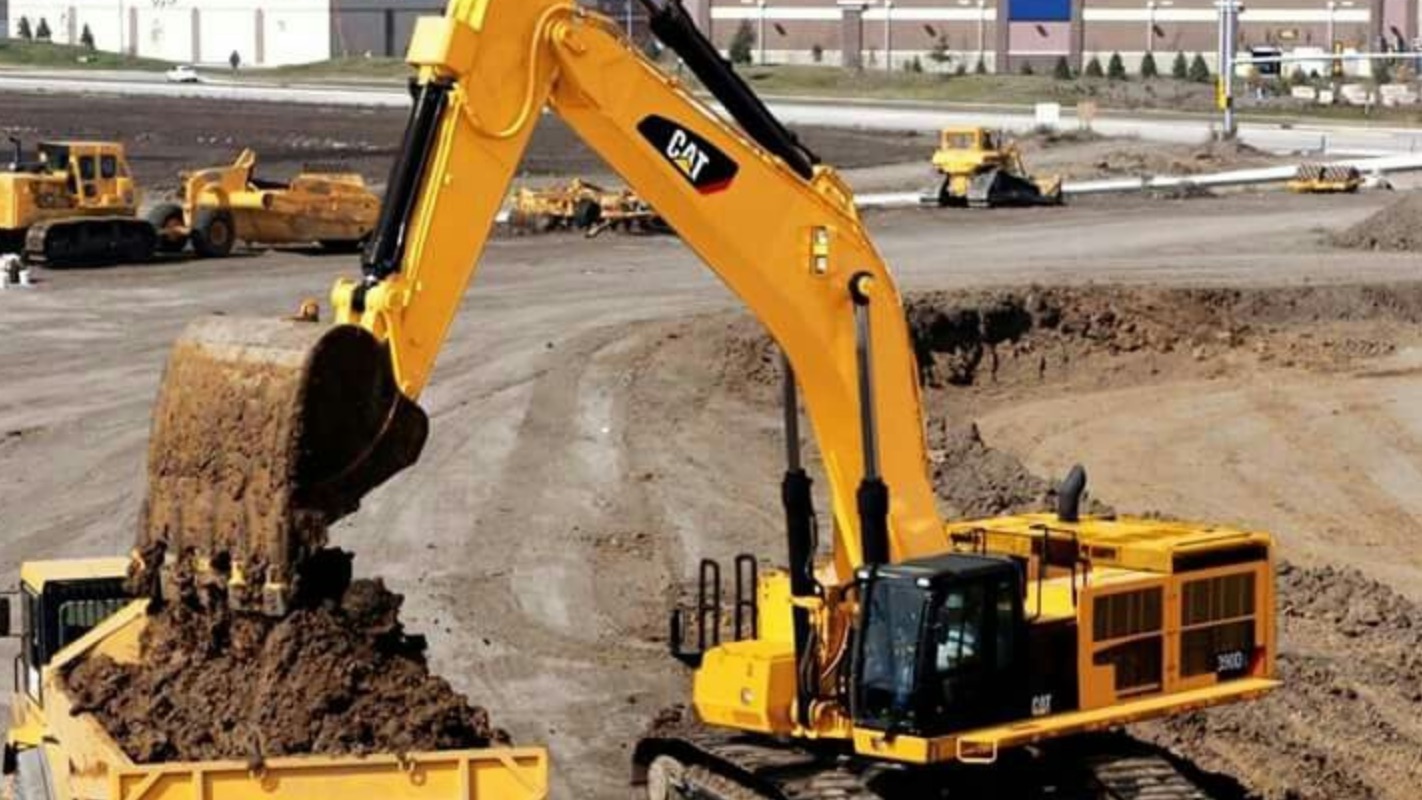 Trackhoe Operator Qualification SELA University